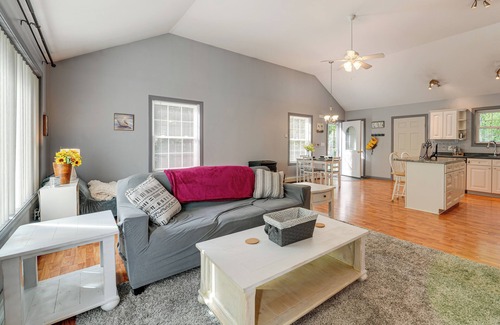 Naples Casa | 4 Mi to Long Lake! Secluded Haven w/Fenced Yard