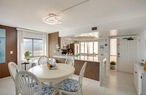 South Island Apartamento | 4 Mi to Lovers Key SP Modern Condo with Ocean Views