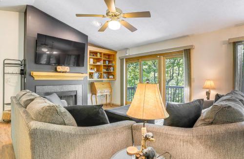 Massanutten Casa | 4 Mi to Massanutten Resort Family Home with Views!