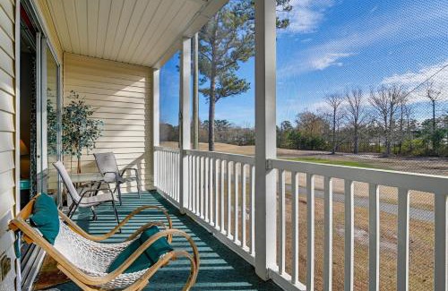 Carolina Forest Apartamento | 4 Mi to Ocean Myrtle Beach Condo with Resort Perks