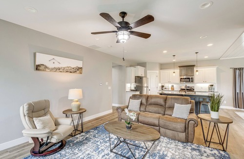 Rigby Casa | 4 Mi to Snake River: Family Home w/ Yard in Rigby