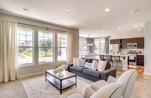 West Jordan Casa | Utah Family Home: Pool & Tennis Court Access