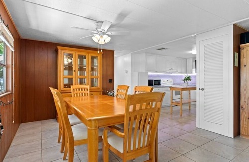 Taylor Creek Casa | 4 Oaks Oasis 2BR/2BA/Pullout couch