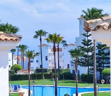 Castillo de Sabinillas Apartamento | 4 Penthouse, roof terrace in Manilva Andalucia Spanien