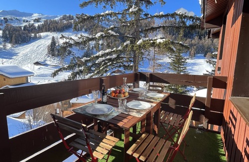 Plagne 1800 Apartamento | 4 people La Plagne 1800 Pool - Sauna - Tennis - Squash - South Balcony