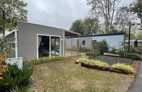 Biddinghuizen Casa | 4 pers. chalet with 2 bedrooms and terrace
