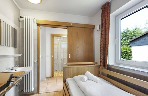 Saarburg Casa | 4-person bungalow - Extra accessible in the holiday park Landal Warsberg