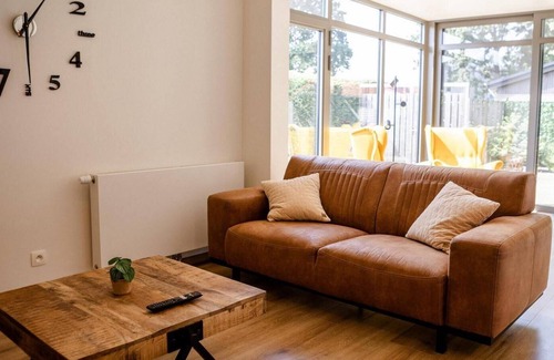 Yerseke Casa | 4-person holiday home in Yerseke