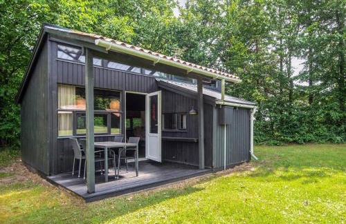 Hampen Casa | 4 person holiday home in Hampen