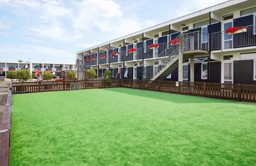 Bønnerup Strand Apartamento | 4 person holiday home on holiday park in Glesborg