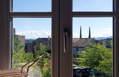 Sauzet Casa | Renovated house, old village in Drôme Provençale.