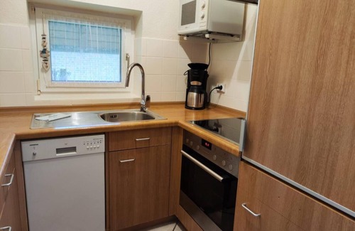 Norderteil Casa | 4 person vacation home with two showers and toilets in second row to the dike in Otterndorf