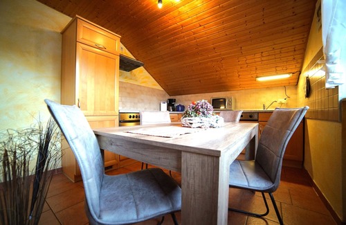 Bad Harzburg Apartamento | 4 Personen Ferienwohnung im Wald mit Kamin, 84m², 3 Zimmer - 4 Personen Ferienwohnung im Wald mit