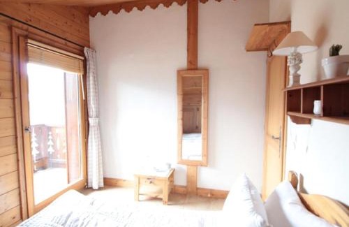 Les Carroz-d'Araches Apartamento | 4 pièces spacieux bien équipé avec Wi-Fi et parking, au pied du ski bus - FR-1-572-241