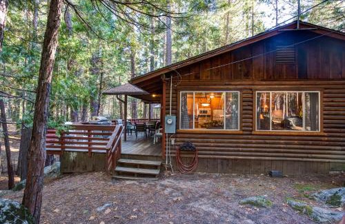 North Wawona Chalet De Esquí | 4 Pine Creek Cabin