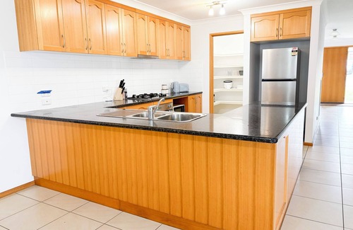 Estella Casa | 4 Pinnacle Place, Estella