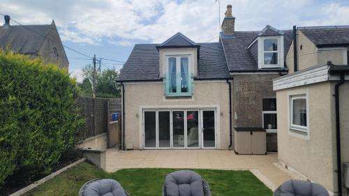 Perth Apartamento | 4 Private bedroom house with 3 parking spaces free