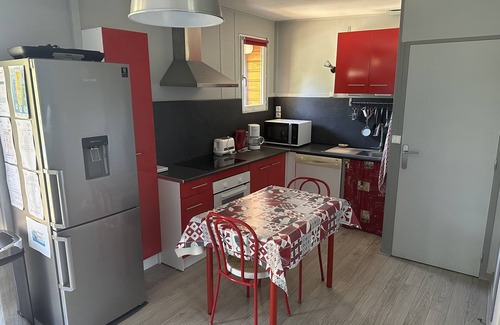 Beynat Chalet De Esquí | Chalet privado clasificado 4 * piscina climatizada, en Lac de Miel