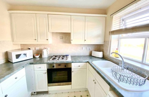 Yeading Casa | 4 room 3-bath Contractor accommodation London