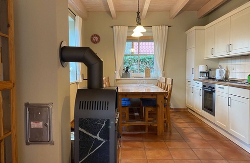 Mechelsdorf Apartamento | Casa de campo de 4 habitaciones (2) con sauna y chimenea (86 m²) - Ferienhof casas de campo Mechelsdorf cerca de Ostseebad