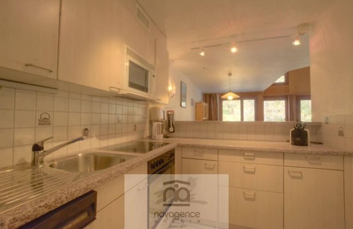 Anzere Apartamento | 4-room flat (max 6-8 persons) with 3 bedrooms, each with 2 single beds/duvets, near the cable car. S