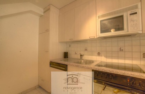 Anzere Apartamento | 4-room flat (max 6-8 persons) with 3 bedrooms, each with 2 single beds/duvets, near the cable car. S