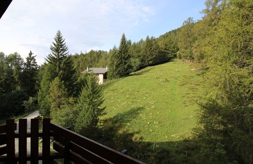 Anzere Apartamento | 4-room flat (max 6-8 persons) with 3 bedrooms, each with 2 single beds/duvets, near the cable car. S