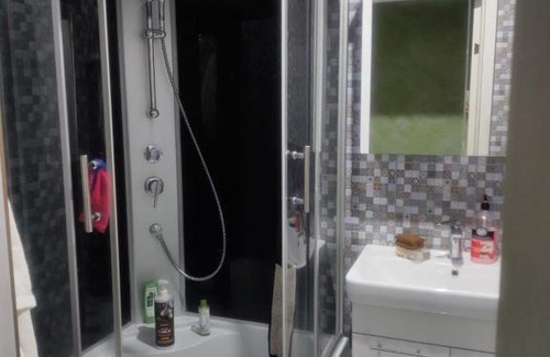 Almaty Apartamento | 4-room Shakhristan