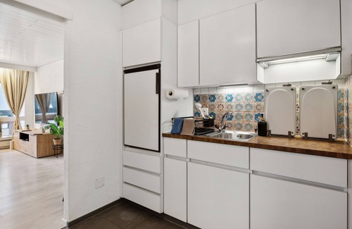 Ingenbohl Apartamento | 4 Season Apartment I Lake and mountain view - 65" Smart TV - Foosball table