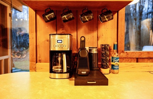Port Angeles East Casa | 4 Season River Retreat