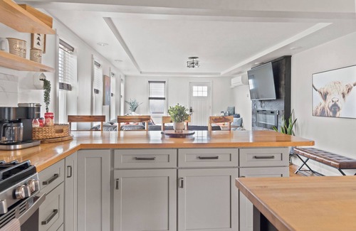 Great Valley Casa | 4 Seasons of Fun, Ellicottville house that sleeps 16!