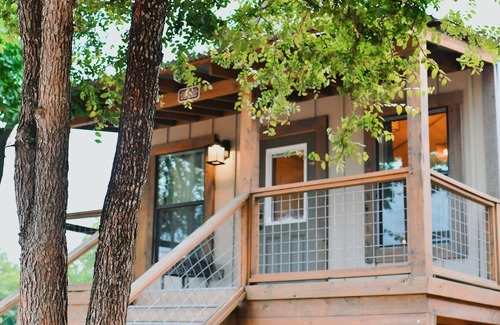 Seguin Cabina | 4 Son's Geronimo - Birdhouse Cabin