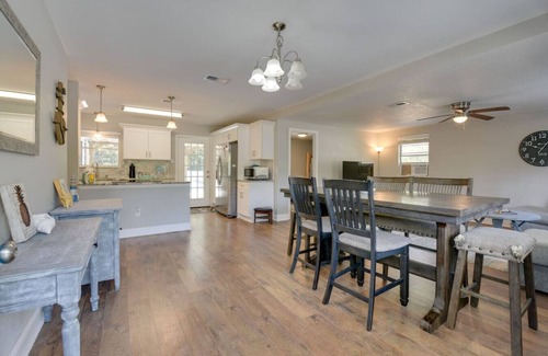 Ocean City Casa | Charming Retreat | Pool, Games, Near Beach!