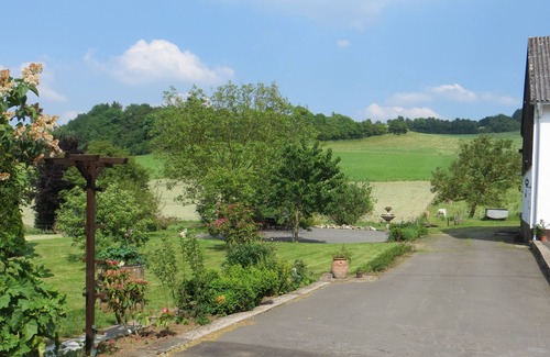 Hohenfels-Essingen Apartamento | Apartamentos de 4 estrellas en el corazón de Vulkaneifel