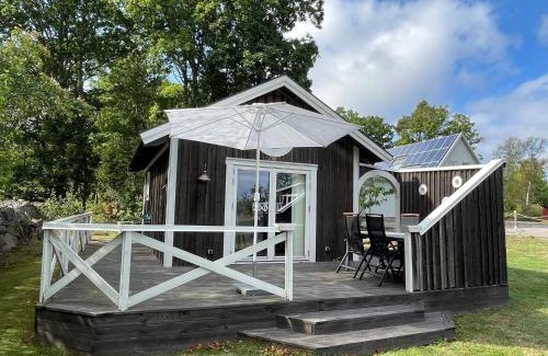 Drottningskar Casa | 4 star holiday home in Drottningskär