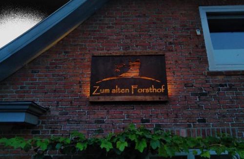 Eutin Apartamento | 4 Sterne Wohnen "Zum alten Forsthof" am Schlosspark, App 1 "smuck und groot"