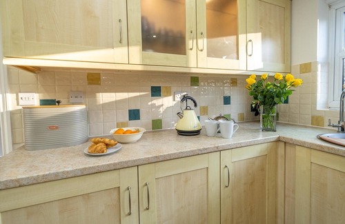 Aldeburgh Cabaña | 4 The Birches - sleeps 8 guests in 4 bedrooms