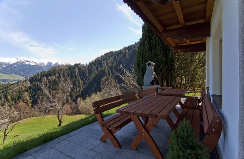 Schlitters Casa | 4 a 12 personas, vacaciones de esquí, vacaciones de senderismo, vacaciones culturales, ubicación tranquila y de ensueño