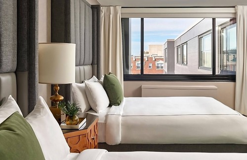 Logan Circle Casa | 4 Units Close to Capital One Arena! Onsite Parking, Pets Are Allowed, Pool!