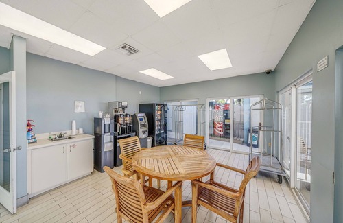Fort Bay Casa | 4 Units, Ocean/Gulf View Suite at Sugar Sands Beachfront Hotel