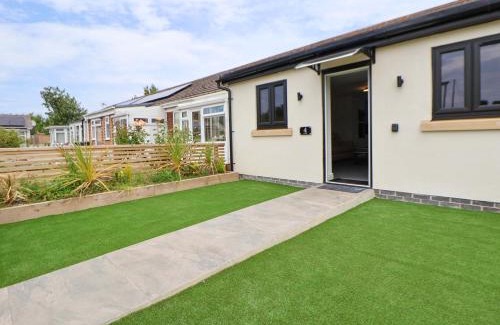 Llanasa Casa | 4 Willow Grove - Freehold