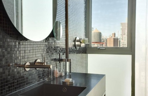Lower East Side Hotel | 4 x Deluxe Room w/ 2 DBL Beds at Hotel on Rivington