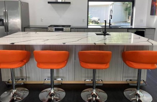 Walkerville Casa | 40 Acres of modern solitude