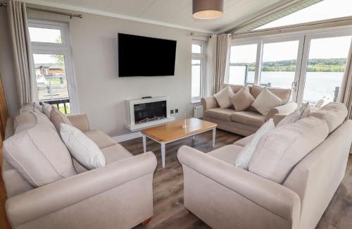 Oakmere Casa | 40 Delamere Point