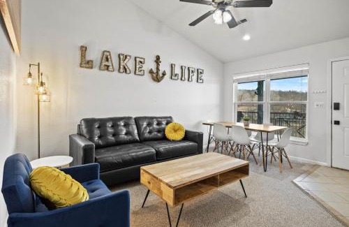 Lakeland Casa | 40 Lighthouse Rd. Unit 3-402
