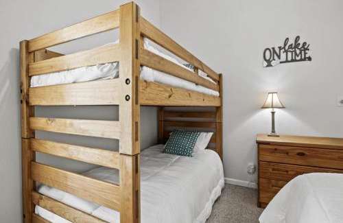 Lakeland Casa | 40 Lighthouse Rd. Unit 3-402