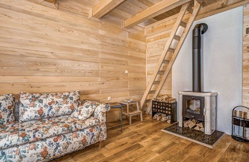 Vrelo Korenicko Otro | 40 m² Alojamiento ∙ 1 habitación ∙ 4 huéspedes