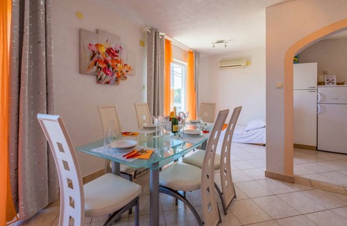 Povile Apartamento | 40 m² Apartamento ∙ 1 habitación ∙ 4 personas