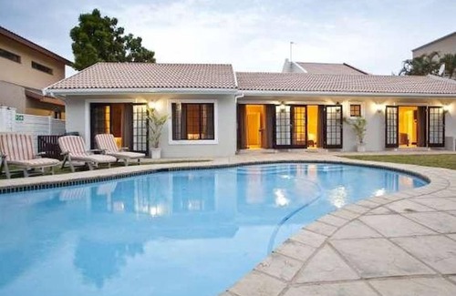 Umhlanga Complejo | 40 m² Habitación privada ∙ 1 habitación ∙ 4 huéspedes