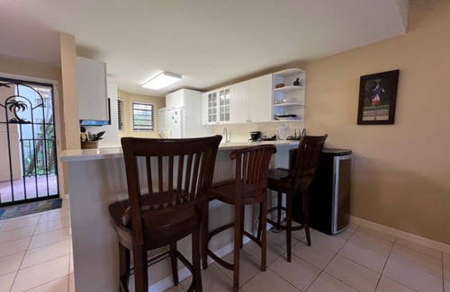 La Grande Princesse Condominio | 40% off August & September bookings! Island Oasis-Luxury condo at Pelican Cove